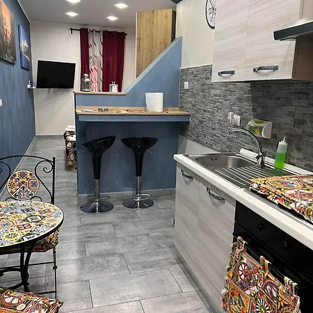 Mary House Tatil Evi