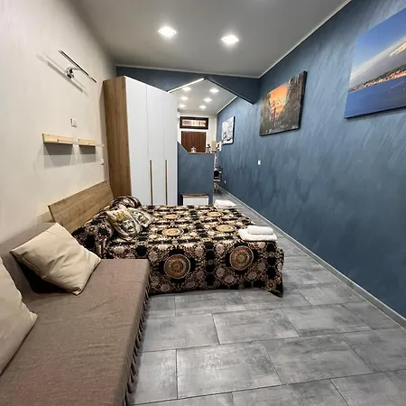 Mary House Semesterbostad *